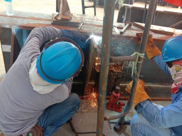 Welding and Cutting Work of Grillage and Sea fastening Project