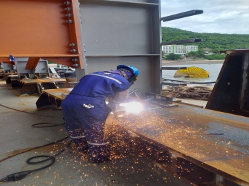 Welding and Cutting Work of Grillage and Sea fastening Project