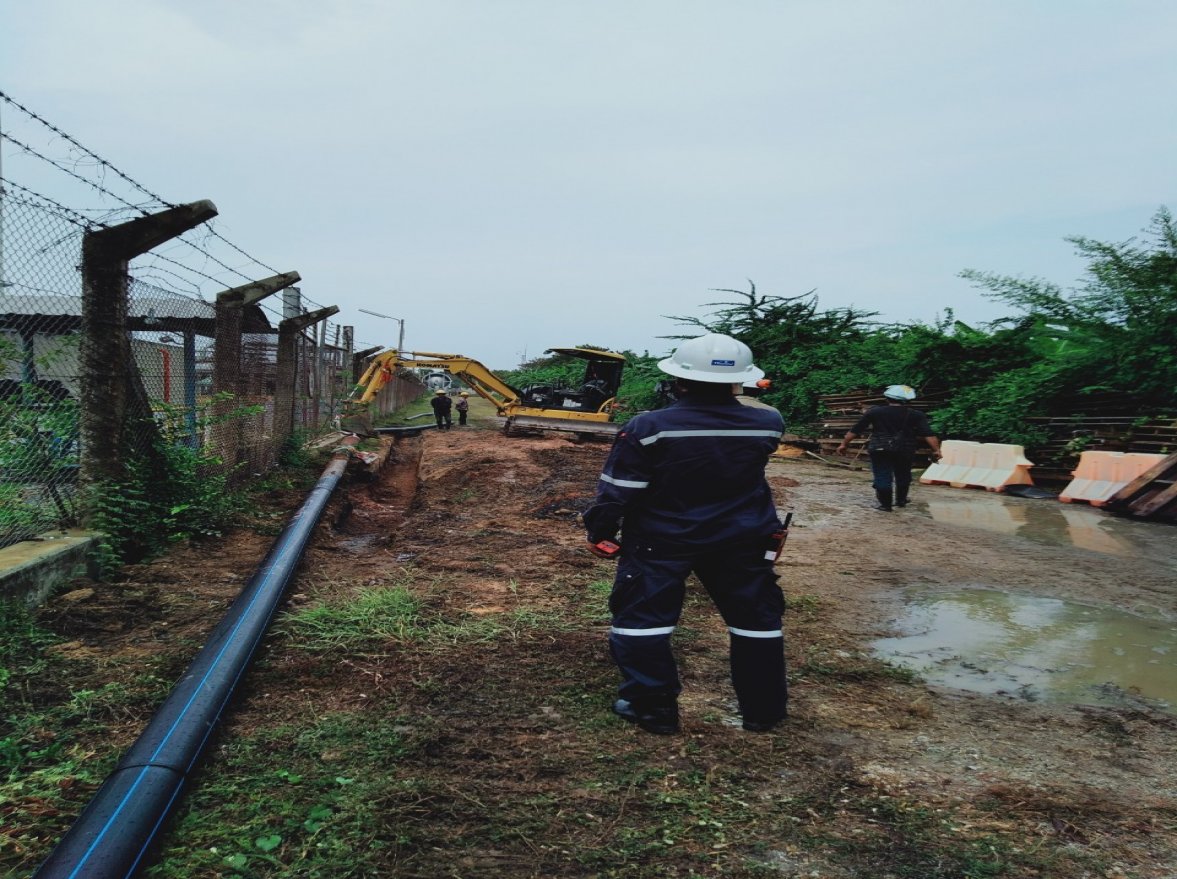 Install HDPE Water Line for Tranfer water from Temporary pound to T-13004-5 at T-COT Area — ภาพที่ 1