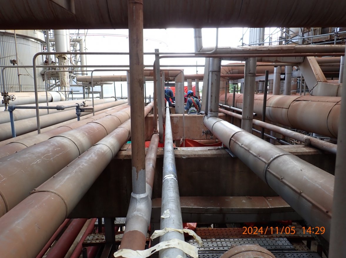 N2 Supply line to R-9501 R-9502 — ภาพที่ 4